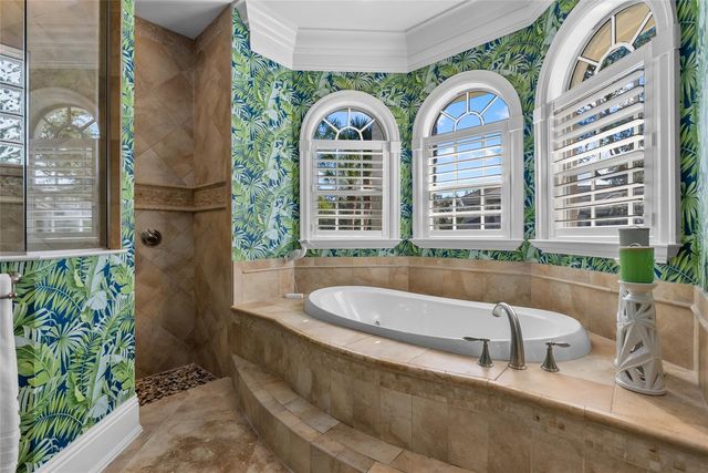 611 TREMONT STREET, Sarasota, FL 34242