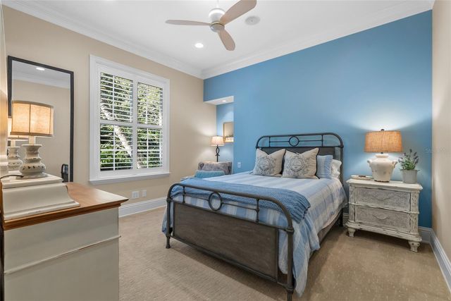 611 TREMONT STREET, Sarasota, FL 34242