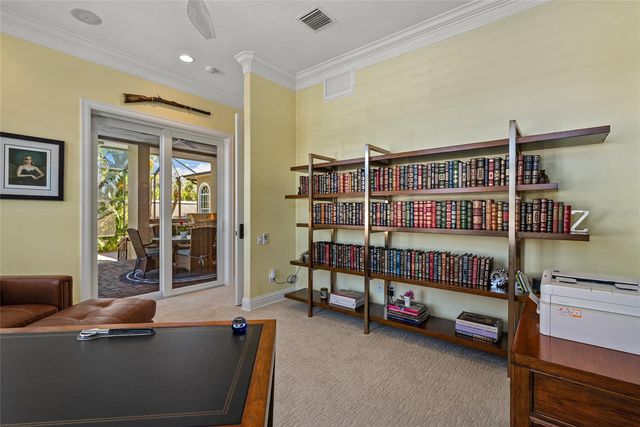 611 TREMONT STREET, Sarasota, FL 34242