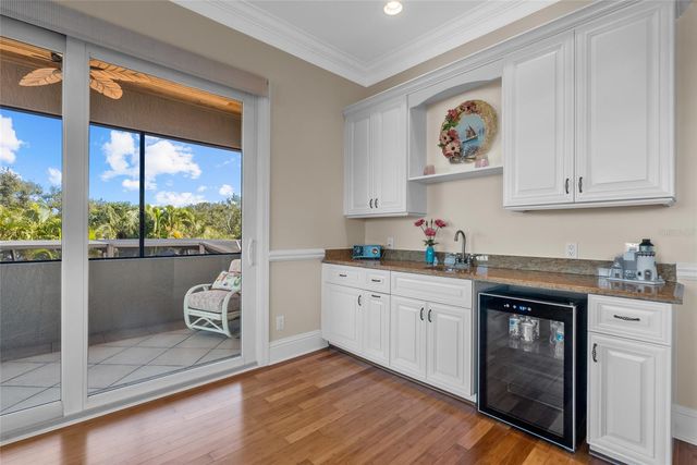 611 TREMONT STREET, Sarasota, FL 34242