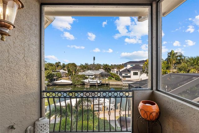 611 TREMONT STREET, Sarasota, FL 34242