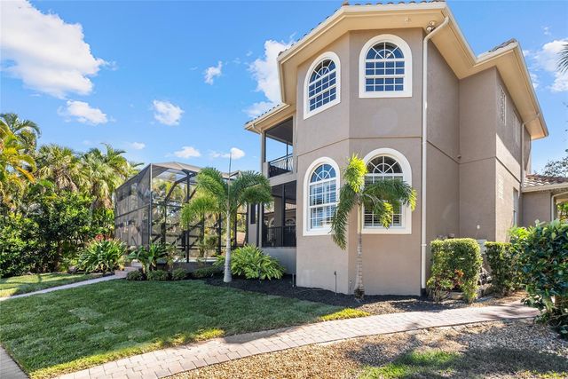 611 TREMONT STREET, Sarasota, FL 34242