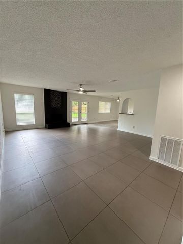 262 Coppersmith Drive, Katy, TX 77450