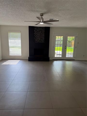 262 Coppersmith Drive, Katy, TX 77450