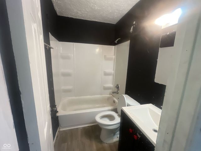 2442 Morning Star Drive, Indianapolis, IN 46229