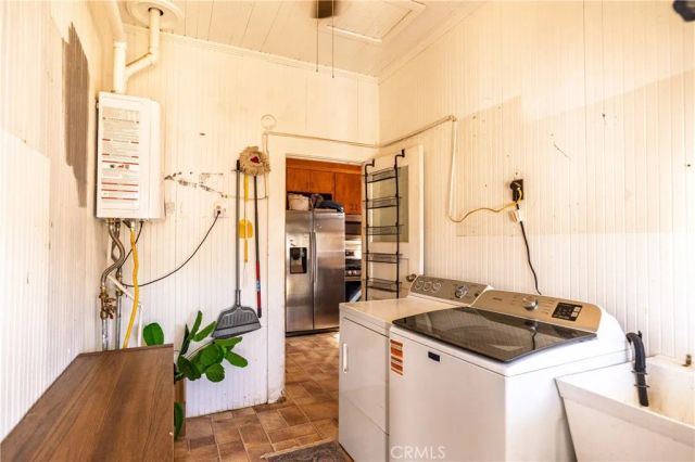 902 W 20th Street, Merced, CA 95340