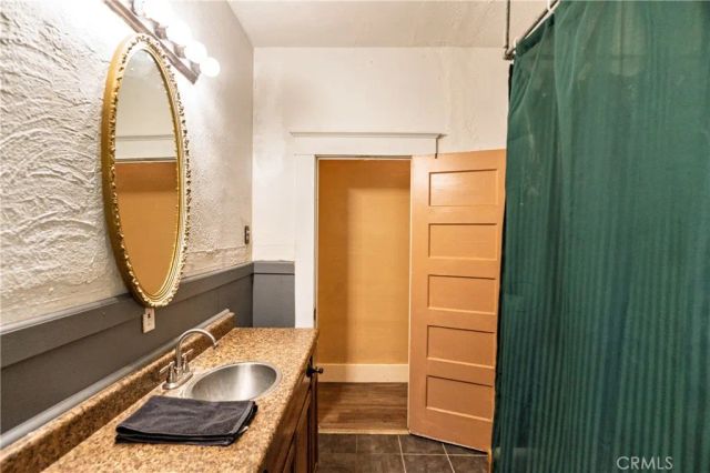 902 W 20th Street, Merced, CA 95340