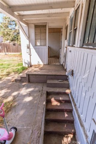 902 W 20th Street, Merced, CA 95340