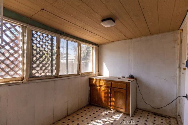 902 W 20th Street, Merced, CA 95340