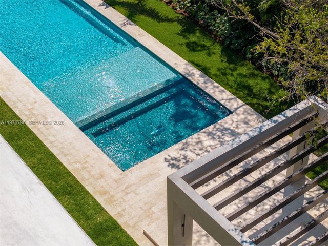 8755 SW 54th Avenue, Miami, FL 33143