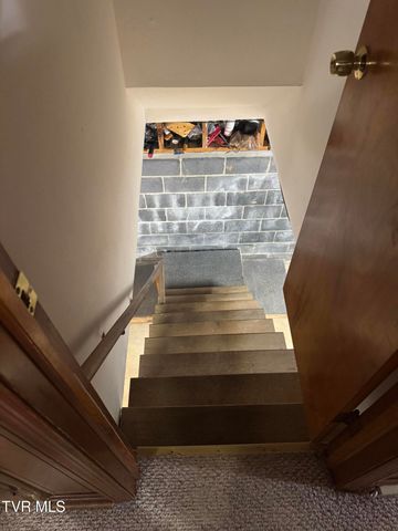 6890 Newport Highway, Greeneville, TN 37743