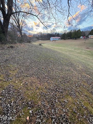 6890 Newport Highway, Greeneville, TN 37743