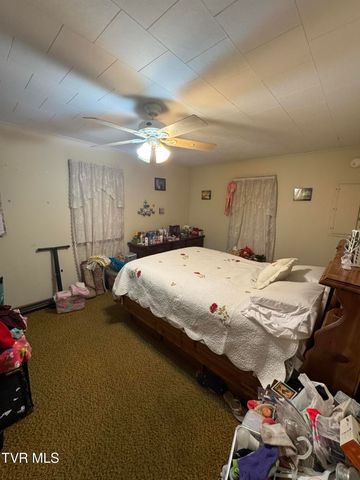 6890 Newport Highway, Greeneville, TN 37743