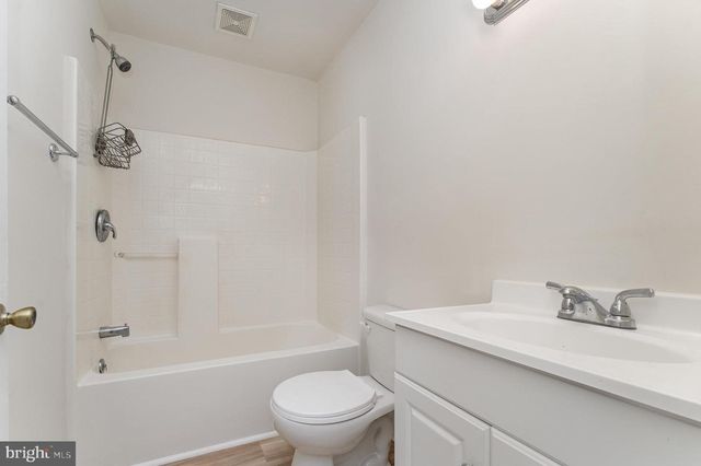 26 RANDOLPH RD, Fredericksburg, VA 22405