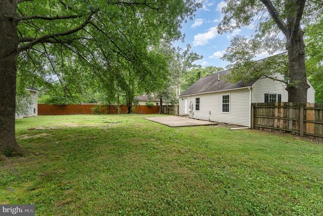 26 RANDOLPH RD, Fredericksburg, VA 22405