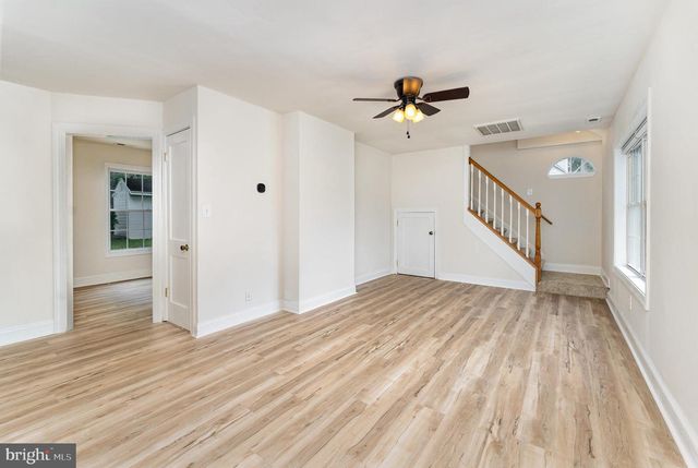26 RANDOLPH RD, Fredericksburg, VA 22405