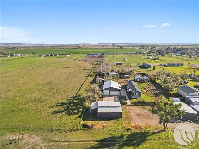 5652 Bengston Road, Shepherd, MT 59079
