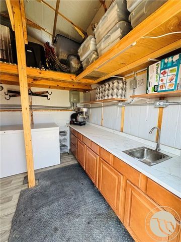 5652 Bengston Road, Shepherd, MT 59079