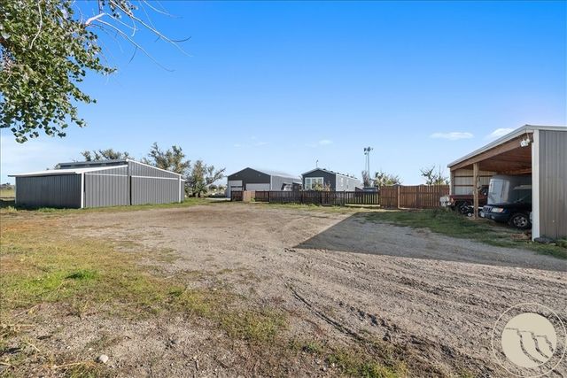 5652 Bengston Road, Shepherd, MT 59079