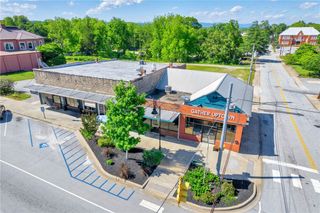 100 -106 W Main Street, Walhalla, SC 29691