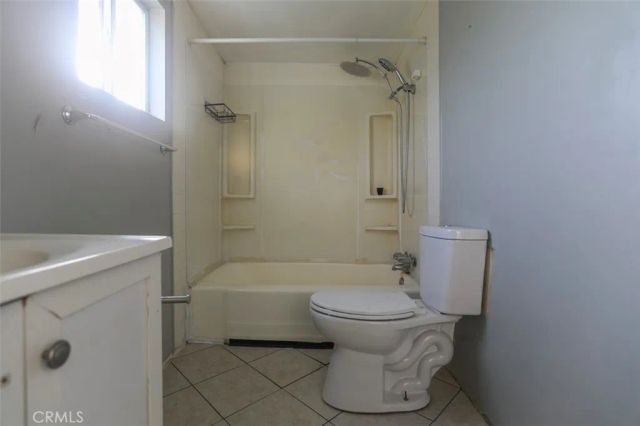 2326 Nelson, Bakersfield, CA 93305