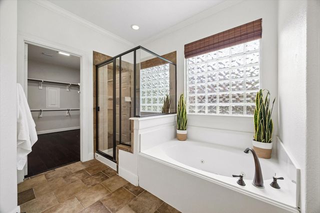 14107 Hunters Lake Way Court, Houston, TX 77044