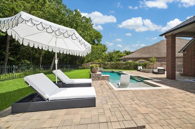 14107 Hunters Lake Way Court, Houston, TX 77044