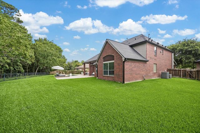 14107 Hunters Lake Way Court, Houston, TX 77044
