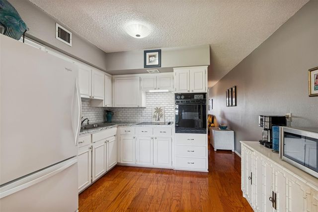 2404 FLORENTINE WAY 52, Clearwater, FL 33763