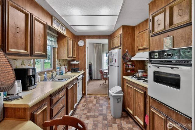 3220 Woodcock Road, Sequim, WA 98382