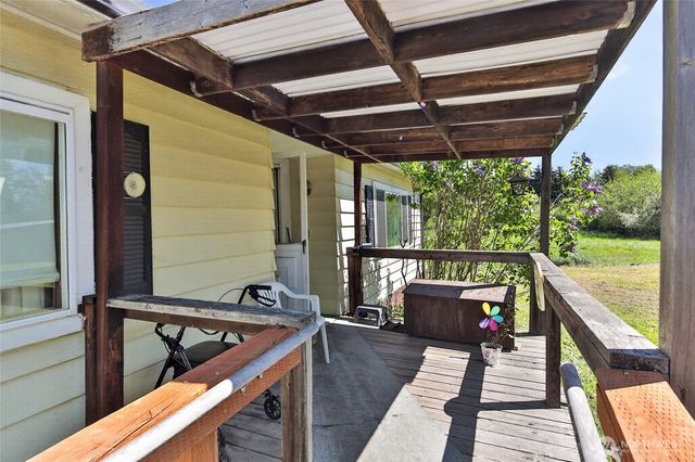 3220 Woodcock Road, Sequim, WA 98382