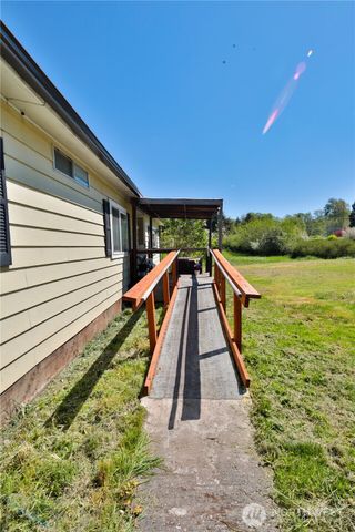 3220 Woodcock Road, Sequim, WA 98382