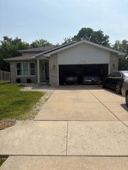 17519 Central Park Avenue, Hazel Crest, IL 60429