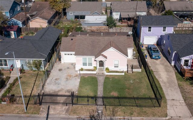 317 Moody Street, Houston, TX 77009