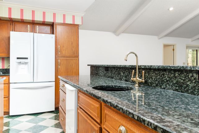 1 Ensenada Lane, Hot Springs Village, AR 71909