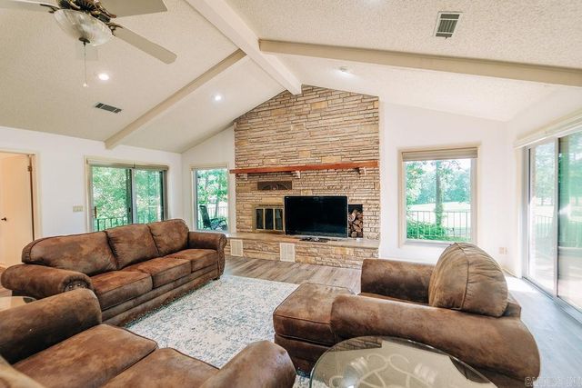 1 Ensenada Lane, Hot Springs Village, AR 71909