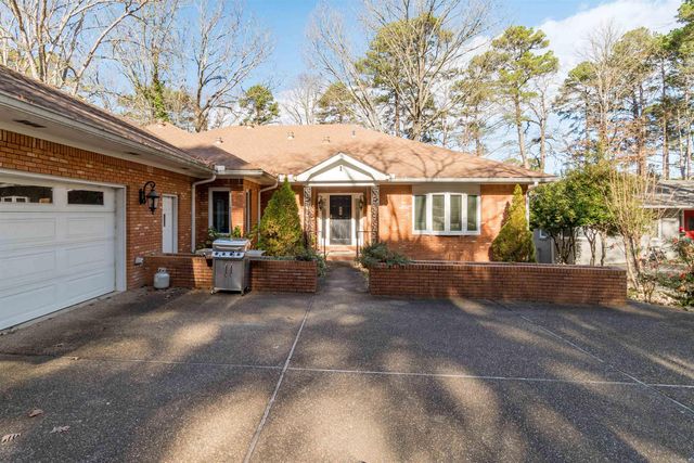 1 Ensenada Lane, Hot Springs Village, AR 71909