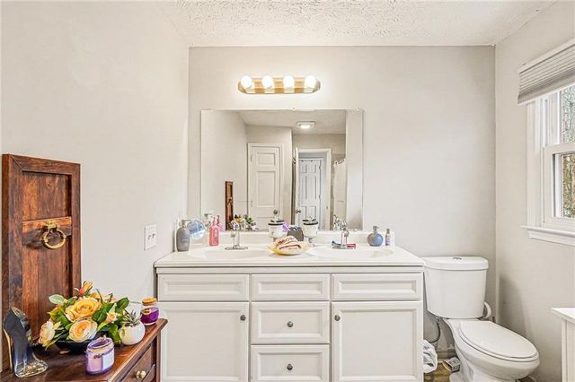 2571 Highland Golf Course Dr, Conyers, GA 30013