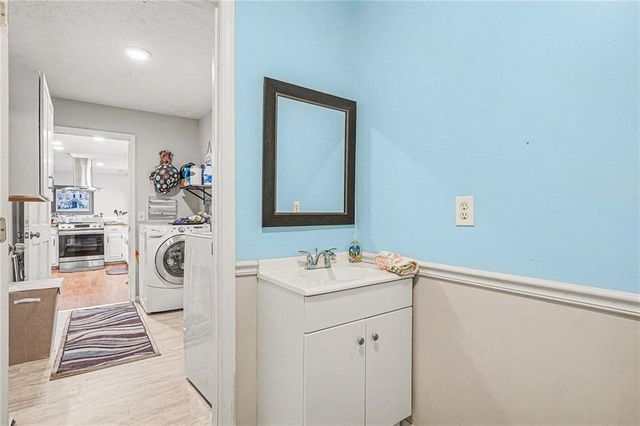 2571 Highland Golf Course Dr, Conyers, GA 30013