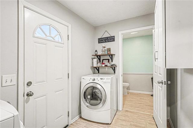 2571 Highland Golf Course Dr, Conyers, GA 30013