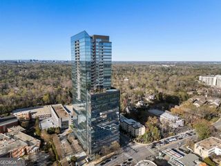 3630 Peachtree Road NE 2204, Atlanta, GA 30326