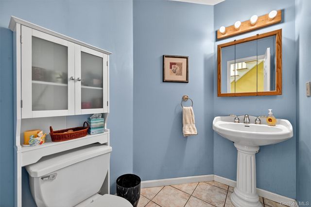 3 DeRose Lane, Chester, NY 10918