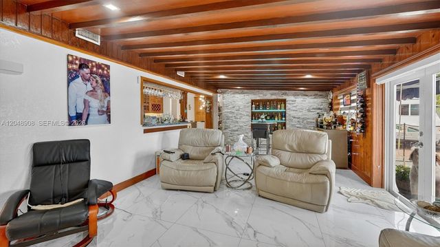 15022 SW 67th Lane, Miami, FL 33193