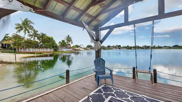 15022 SW 67th Lane, Miami, FL 33193