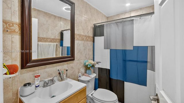 15022 SW 67th Lane, Miami, FL 33193
