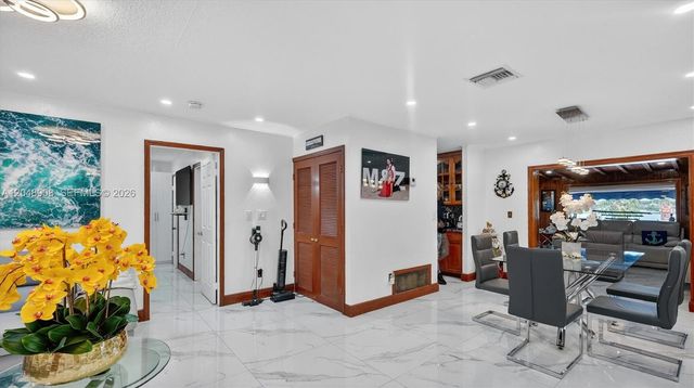 15022 SW 67th Lane, Miami, FL 33193