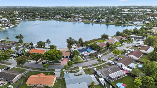 15022 SW 67th Lane, Miami, FL 33193