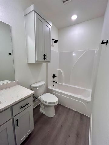 390 Alexander Street, Kilgore, TX 75662