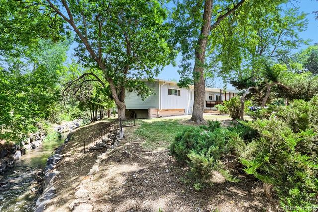 700 Dudley Street, Lakewood, CO 80215