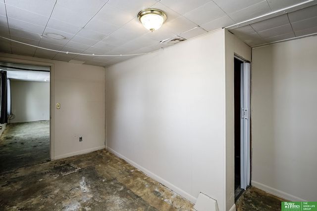 5008 N 64 Street, Omaha, NE 68104